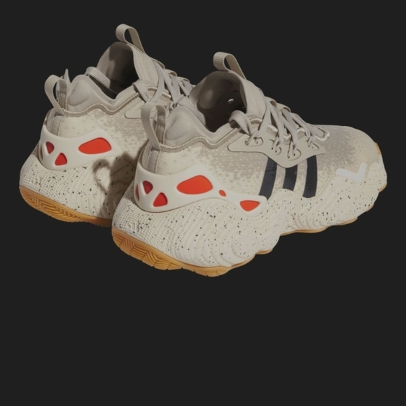 Adidas TRAE Young 3 Basketball Shoes - Picture 6 of 11